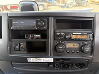 いすゞフォワードアルミウイング中型（4t）[写真36]