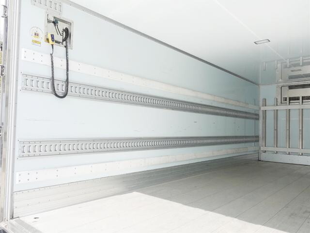 日野レンジャー冷凍車（冷蔵車）中型（4t）[写真14]