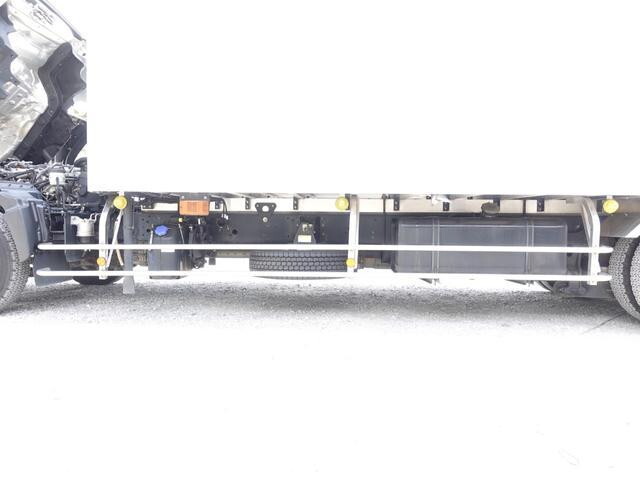 日野レンジャー冷凍車（冷蔵車）中型（4t）[写真23]