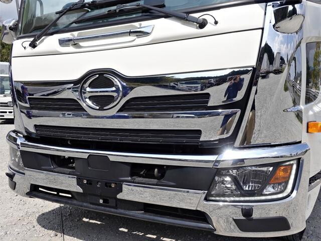 日野レンジャー冷凍車（冷蔵車）中型（4t）[写真03]