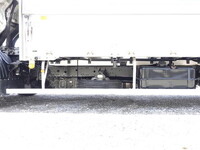 三菱ふそうファイターアルミウイング中型（4t）[写真20]