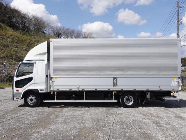 三菱ふそうファイターアルミウイング中型（4t）[写真07]