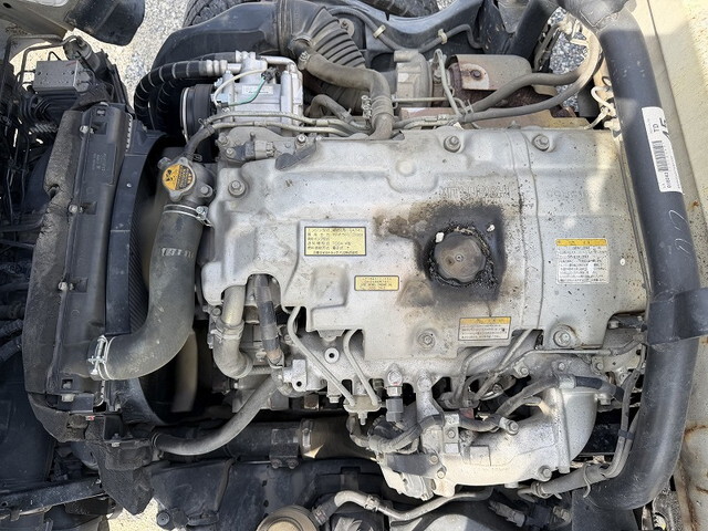 三菱ふそうキャンターダンプ小型（2t・3t）[写真10]