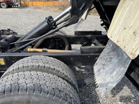 三菱ふそうキャンターダンプ小型（2t・3t）[写真24]