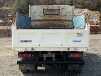 三菱ふそうキャンターダンプ小型（2t・3t）[写真09]