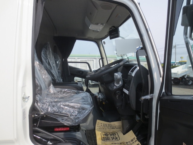 三菱ふそうファイターミキサー車（コンクリートミキサー）中型（4t）[写真20]