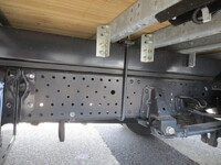 いすゞエルフアルミバン小型（2t・3t）[写真13]