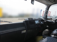 いすゞエルフアルミバン小型（2t・3t）[写真15]