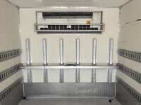 いすゞエルフ冷凍車（冷蔵車）小型（2t・3t）[写真16]