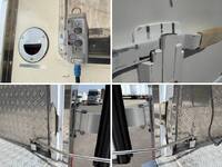 いすゞエルフ冷凍車（冷蔵車）小型（2t・3t）[写真41]