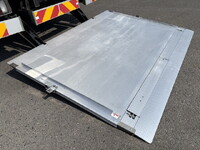 いすゞエルフ冷凍車（冷蔵車）小型（2t・3t）[写真10]