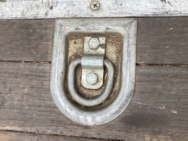 いすゞフォワードアルミブロック中型（4t）[写真14]