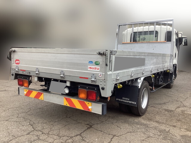 いすゞフォワードアルミブロック中型（4t）[写真02]