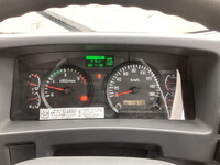 いすゞフォワードアルミブロック中型（4t）[写真36]