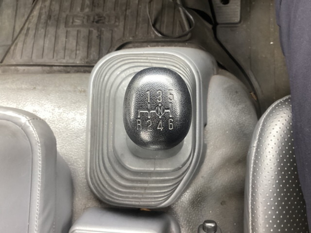 いすゞフォワードアルミブロック中型（4t）[写真36]