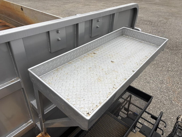 日野プロフィアダンプ大型（10t）[写真37]