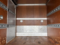 いすゞエルフアルミバン小型（2t・3t）[写真16]