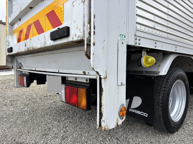 いすゞエルフアルミバン小型（2t・3t）[写真17]