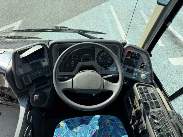 三菱エアロミディバス[写真12]