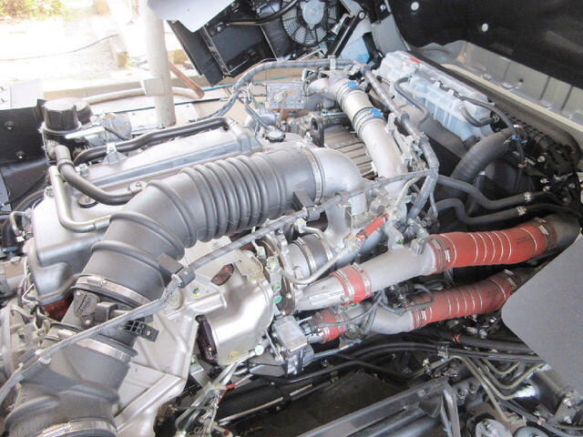 日野プロフィアアルミウイング大型（10t）[写真23]