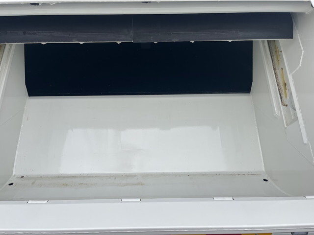 日野デュトロパッカー車（塵芥車）小型（2t・3t）[写真14]