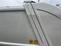 日野デュトロパッカー車（塵芥車）小型（2t・3t）[写真28]