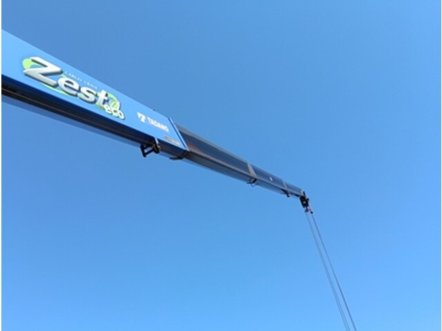 三菱ふそうファイタークレーン4段増トン（6t・8t）[写真10]