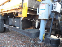 三菱ふそうキャンタークレーン4段小型（2t・3t）[写真20]