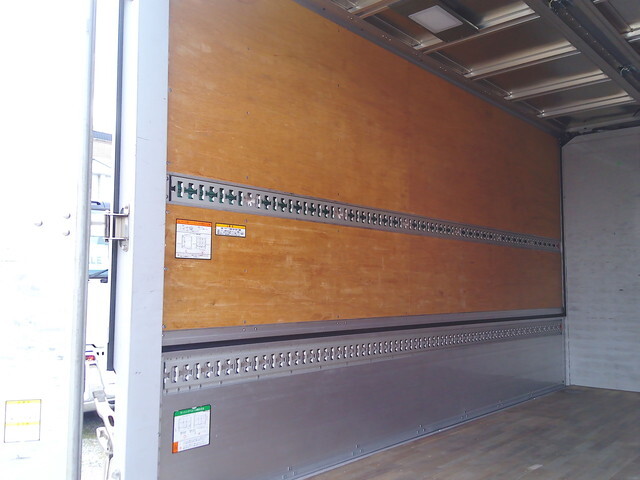 日野デュトロアルミウイング小型（2t・3t）[写真18]