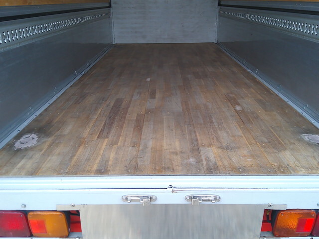 日野デュトロアルミウイング小型（2t・3t）[写真19]