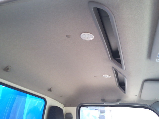 日野デュトロアルミウイング小型（2t・3t）[写真31]