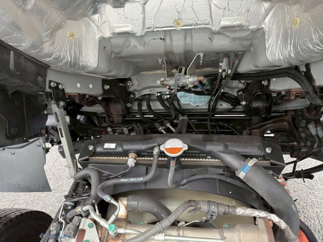 日野レンジャー冷凍車（冷蔵車）中型（4t）[写真23]