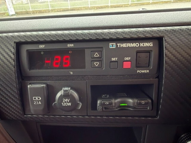 日野レンジャー冷凍車（冷蔵車）中型（4t）[写真25]