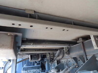 いすゞエルフ冷凍車（冷蔵車）小型（2t・3t）[写真13]