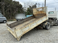 日野デュトロダンプ小型（2t・3t）[写真02]