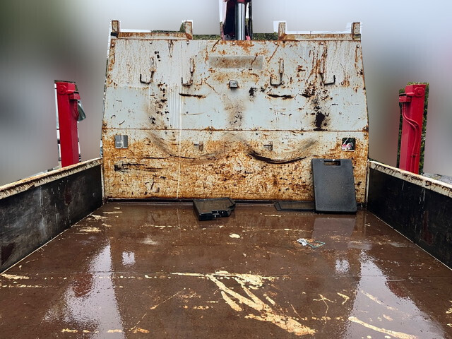 日野デュトロセルフクレーン5段小型（2t・3t）[写真12]