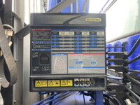 三菱ふそうファイタークレーン4段中型（4t）[写真11]