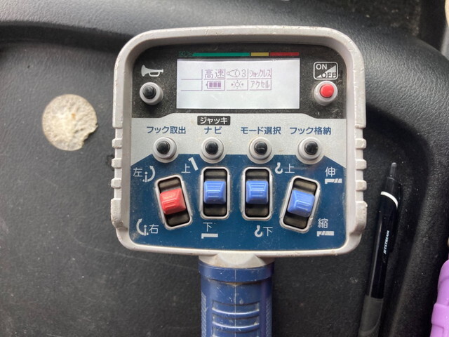 三菱ふそうファイタークレーン4段中型（4t）[写真16]