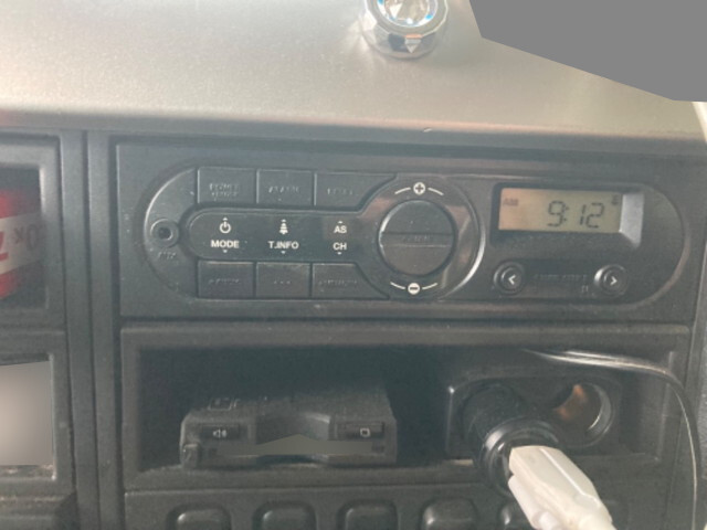 三菱ふそうファイタークレーン4段中型（4t）[写真33]