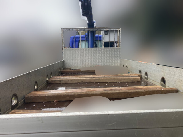 三菱ふそうファイタークレーン4段中型（4t）[写真06]