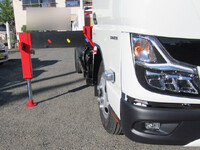 三菱ふそうキャンタークレーン4段小型（2t・3t）[写真12]