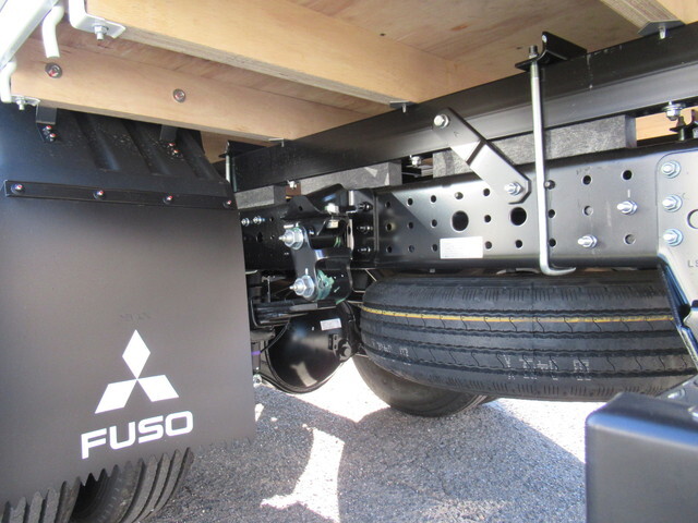 三菱ふそうキャンタークレーン4段小型（2t・3t）[写真18]