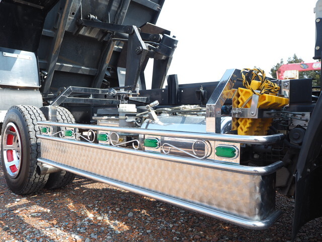 三菱ふそうファイターダンプ中型（4t）[写真15]