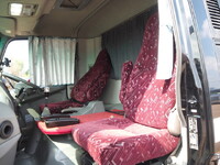 三菱ふそうファイターダンプ中型（4t）[写真32]