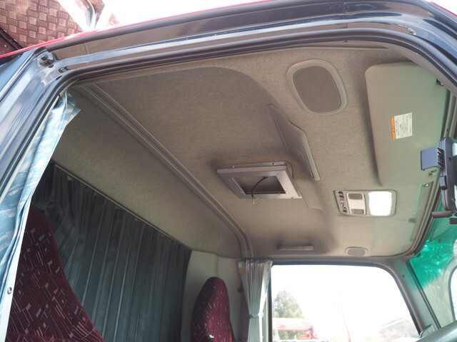 三菱ふそうファイターダンプ中型（4t）[写真32]