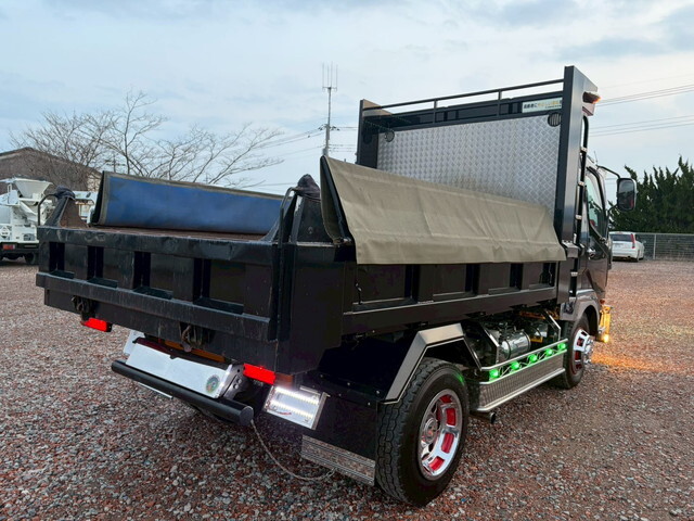 三菱ふそうファイターダンプ中型（4t）[写真04]