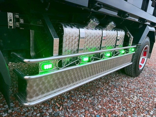 三菱ふそうファイターダンプ中型（4t）[写真08]