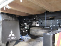 三菱ふそうキャンタークレーン5段小型（2t・3t）[写真19]