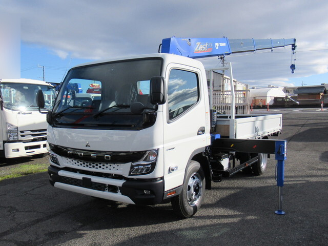 三菱ふそうキャンタークレーン5段小型（2t・3t）[写真03]