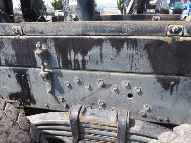 三菱ふそうスーパーグレートダンプ大型（10t）[写真21]